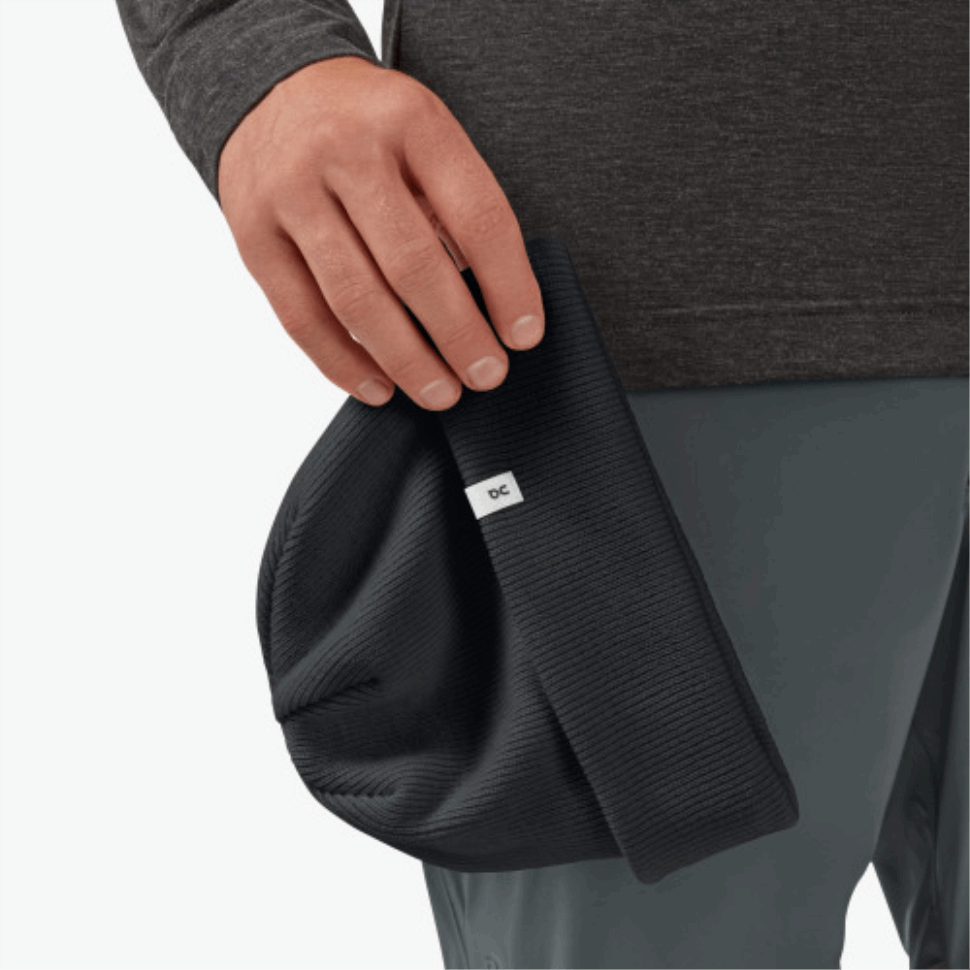 On Running Merino Beanie Black