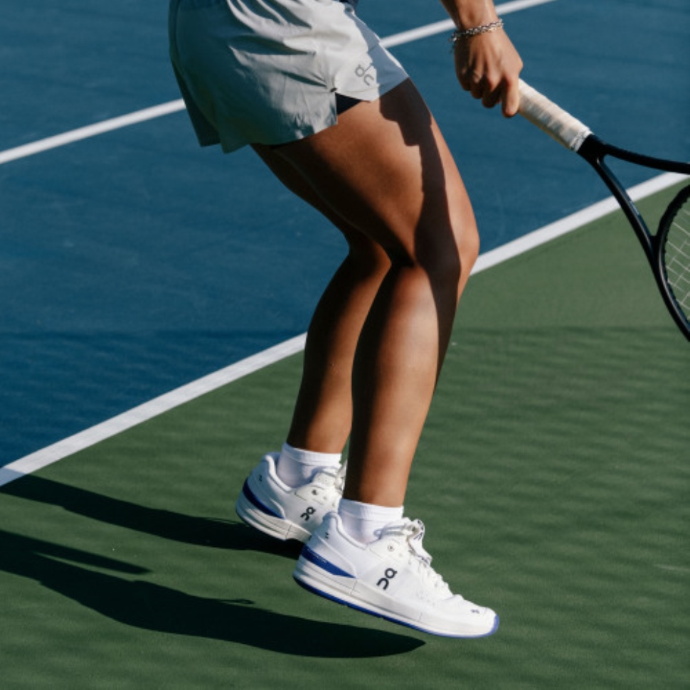 On Running THE ROGER Pro White-Indigo