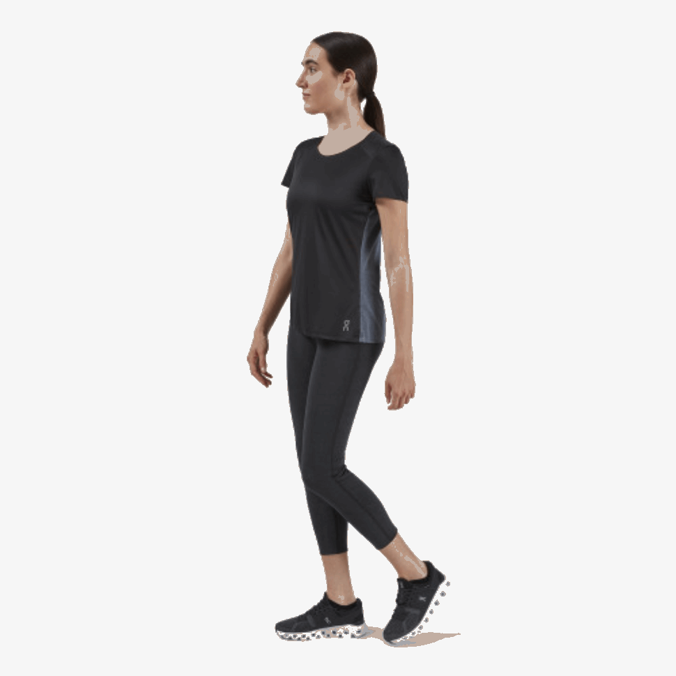 Performance-T Black-Dark On Running