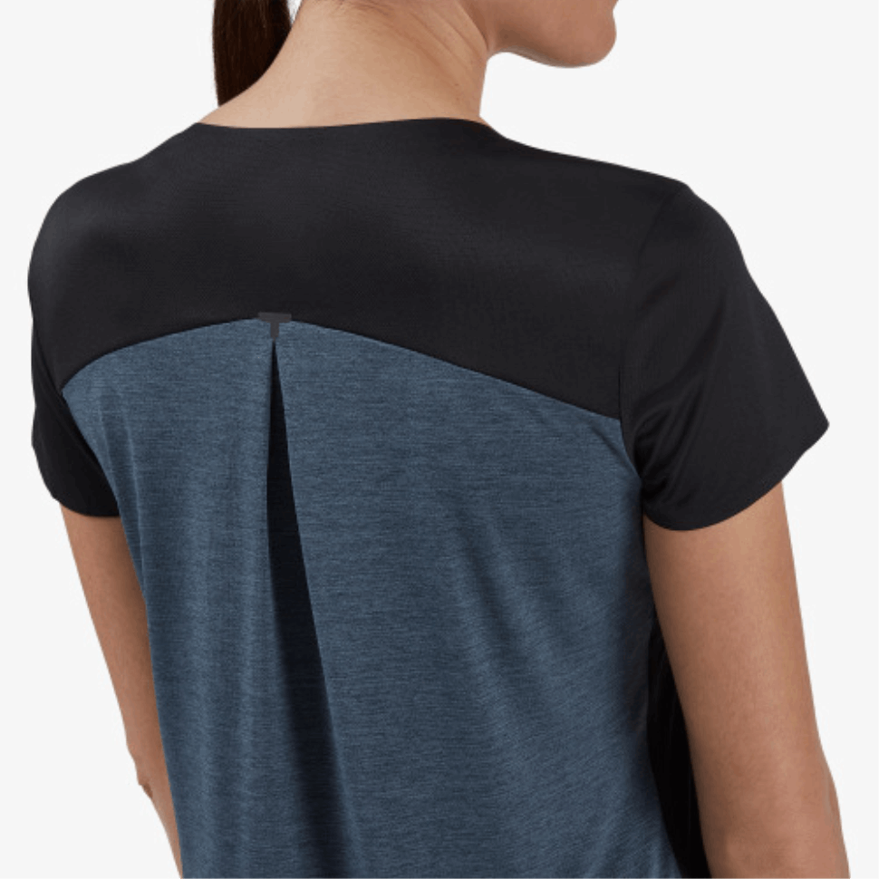 Performance-T Black-Dark On Running