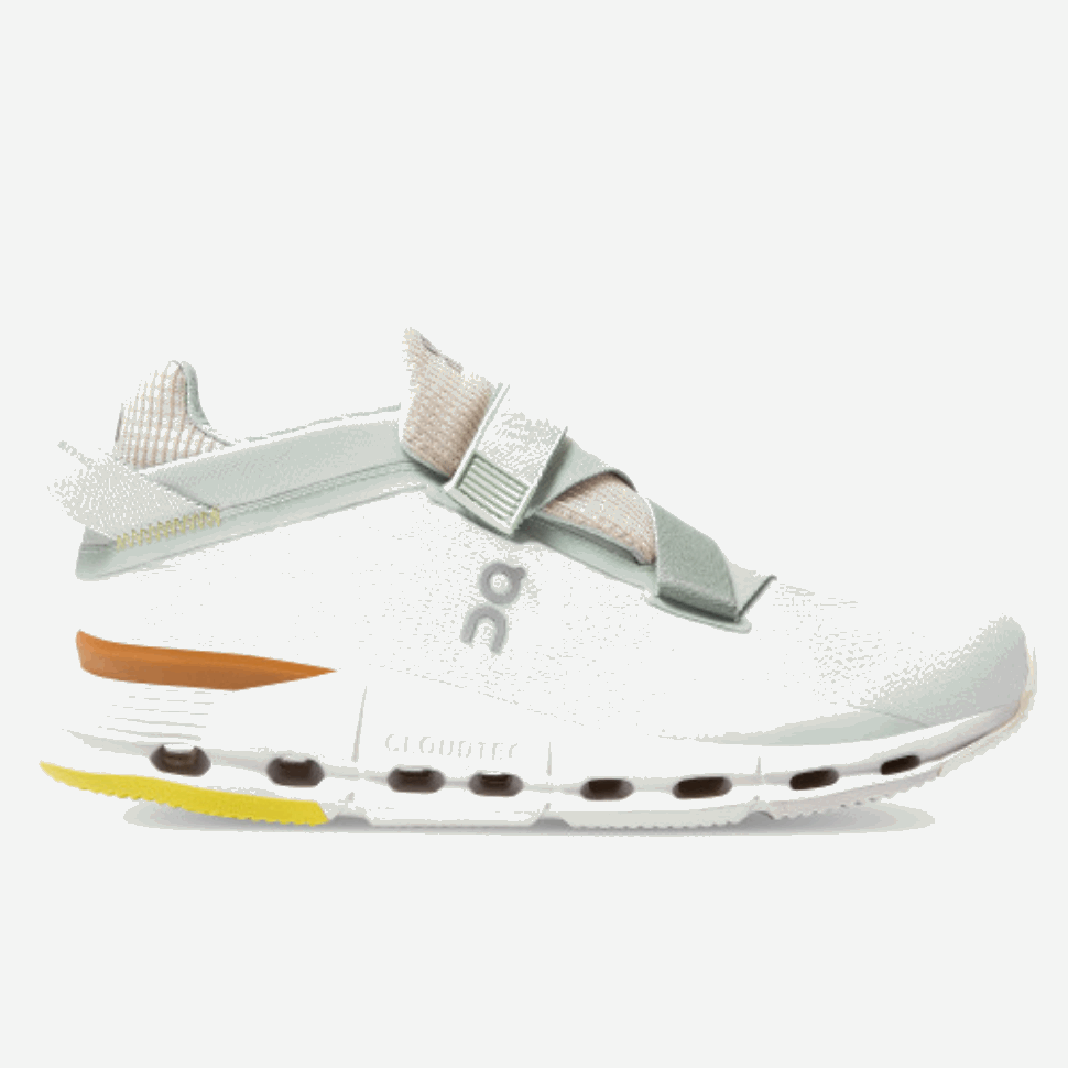 Cloudnova Wrap Leaf-Cumin On Running