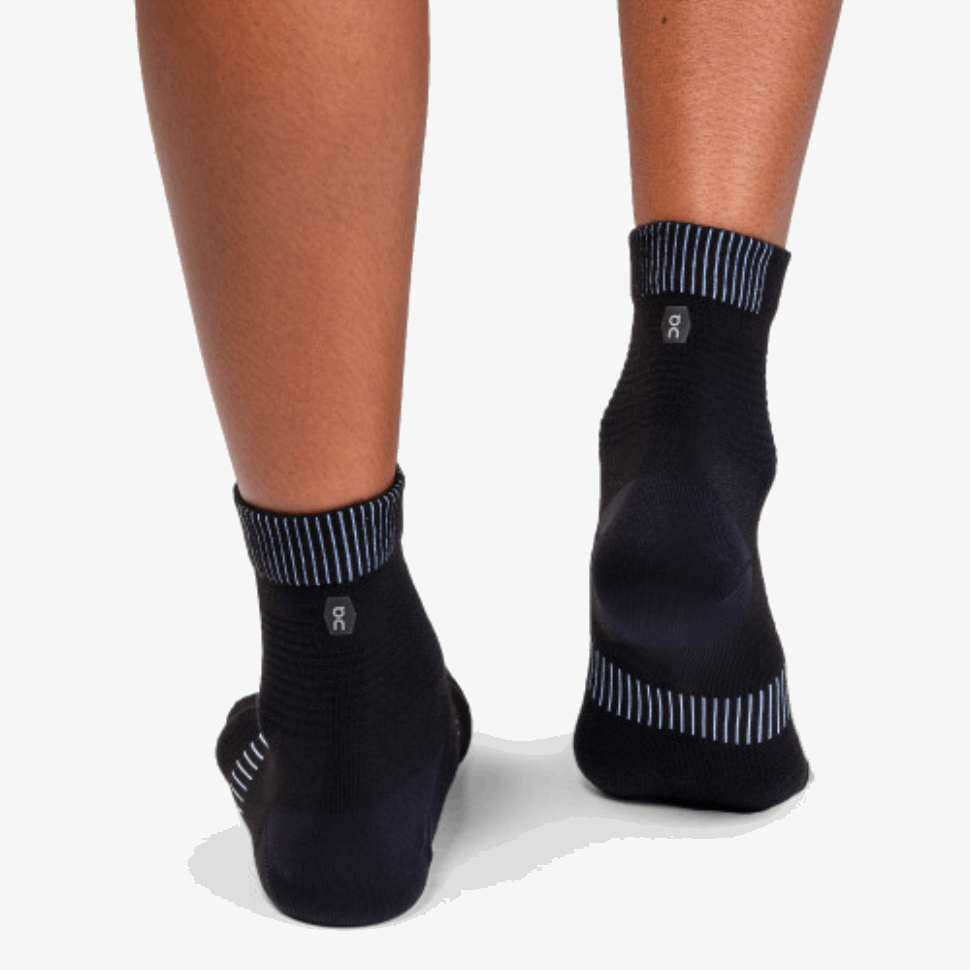 Ultralight Mid Sock Black-White On Running