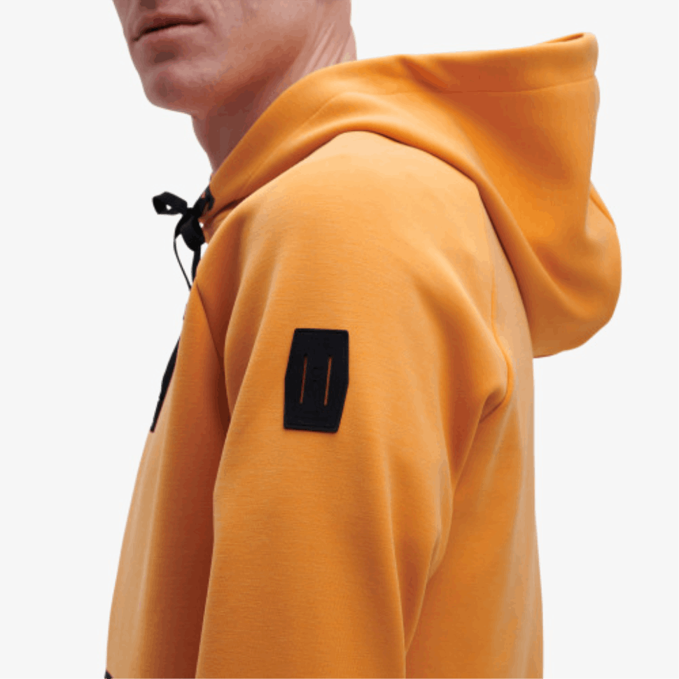 Hoodie On Running Mango