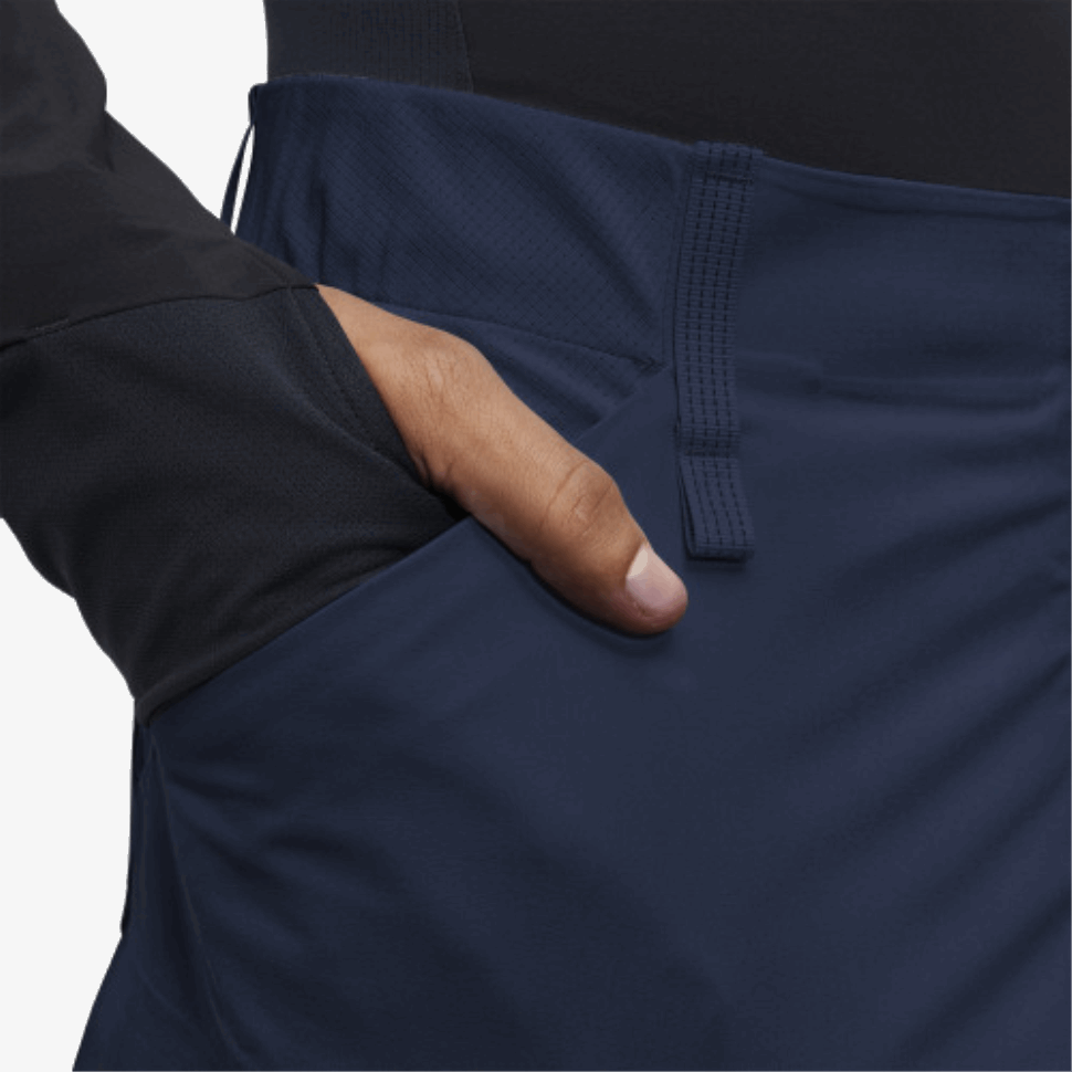 Explorer Shorts On Running Navy
