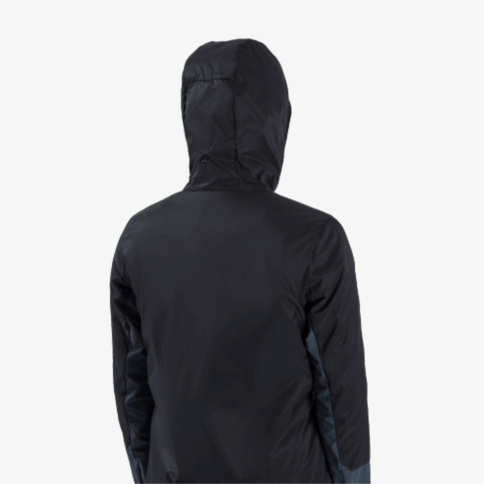 Insulator Jacket On Running Black-Dark