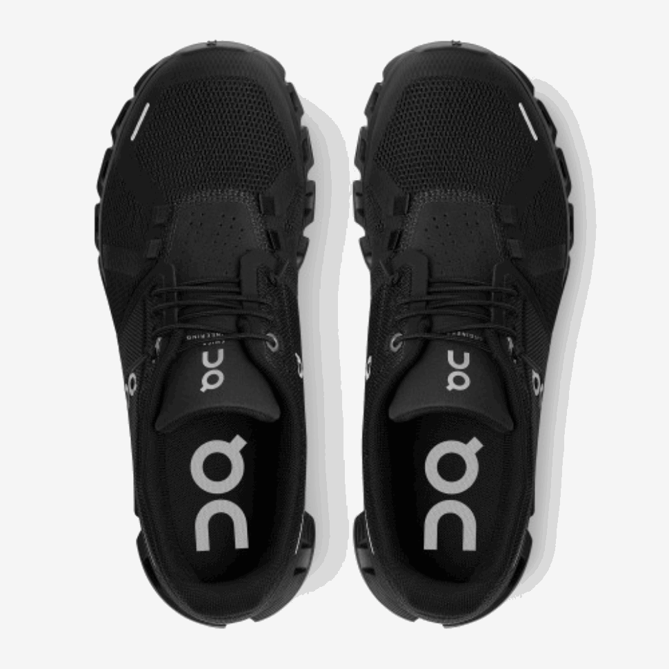 Cloud 5 On Running All-Black