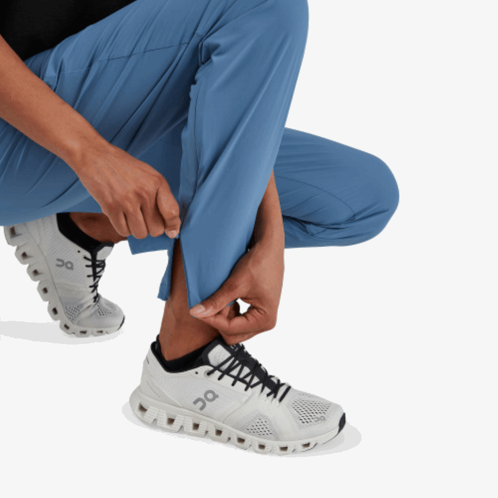On Running Lightweight Pants Cerulean