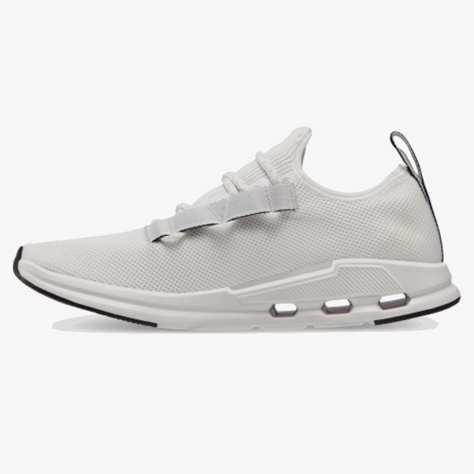 Cloudeasy Undyed-White-Black On Running