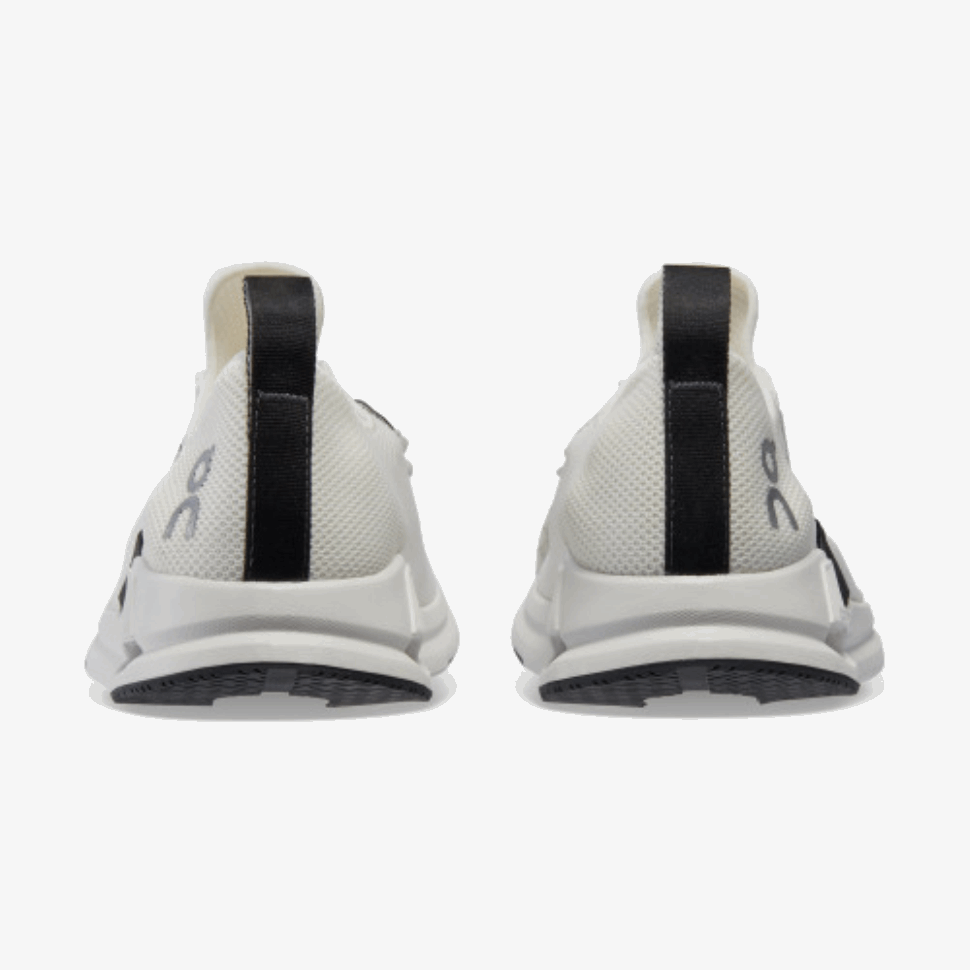 Cloudeasy Undyed-White-Black On Running