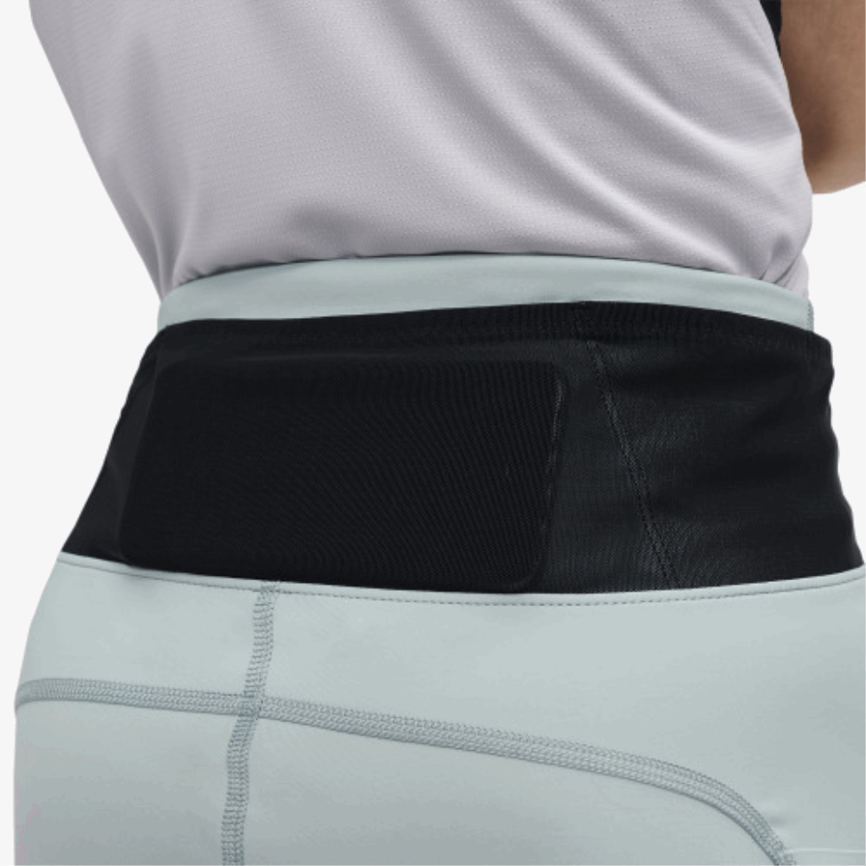 On Running Sprinter Shorts Sea