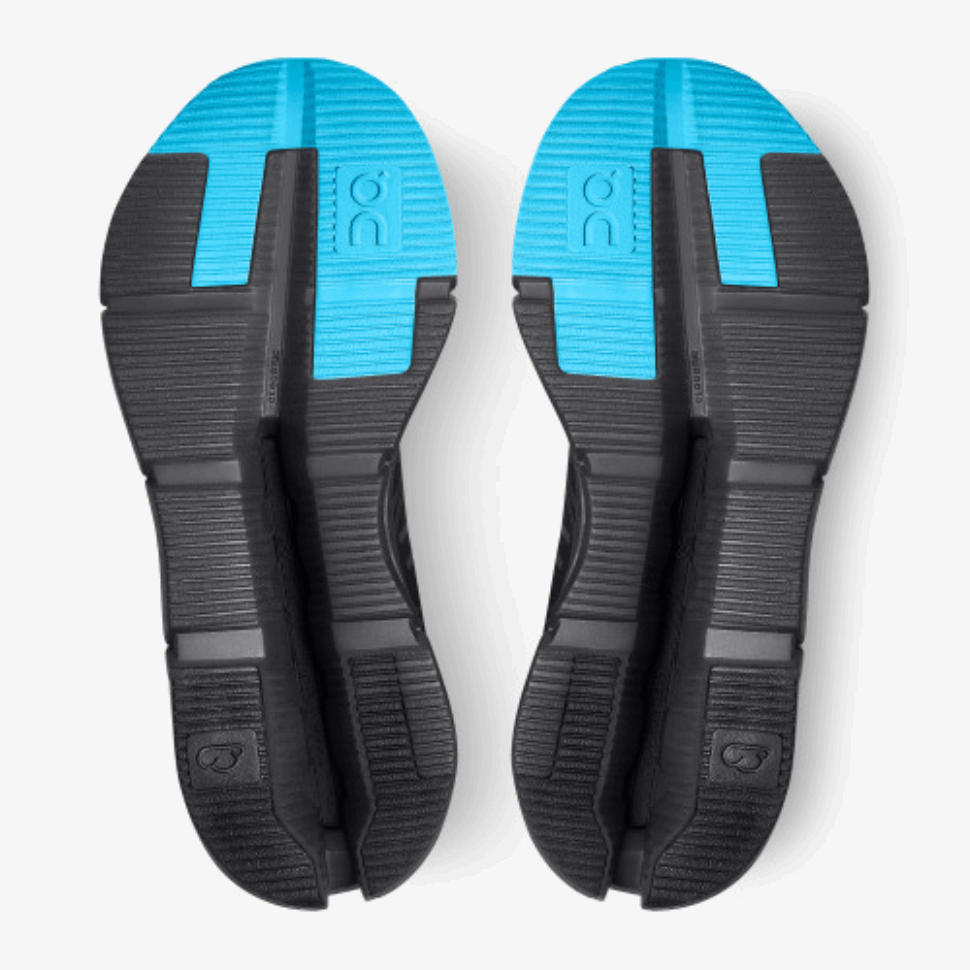 Cloudnova Z5 Black-Cyan On Running